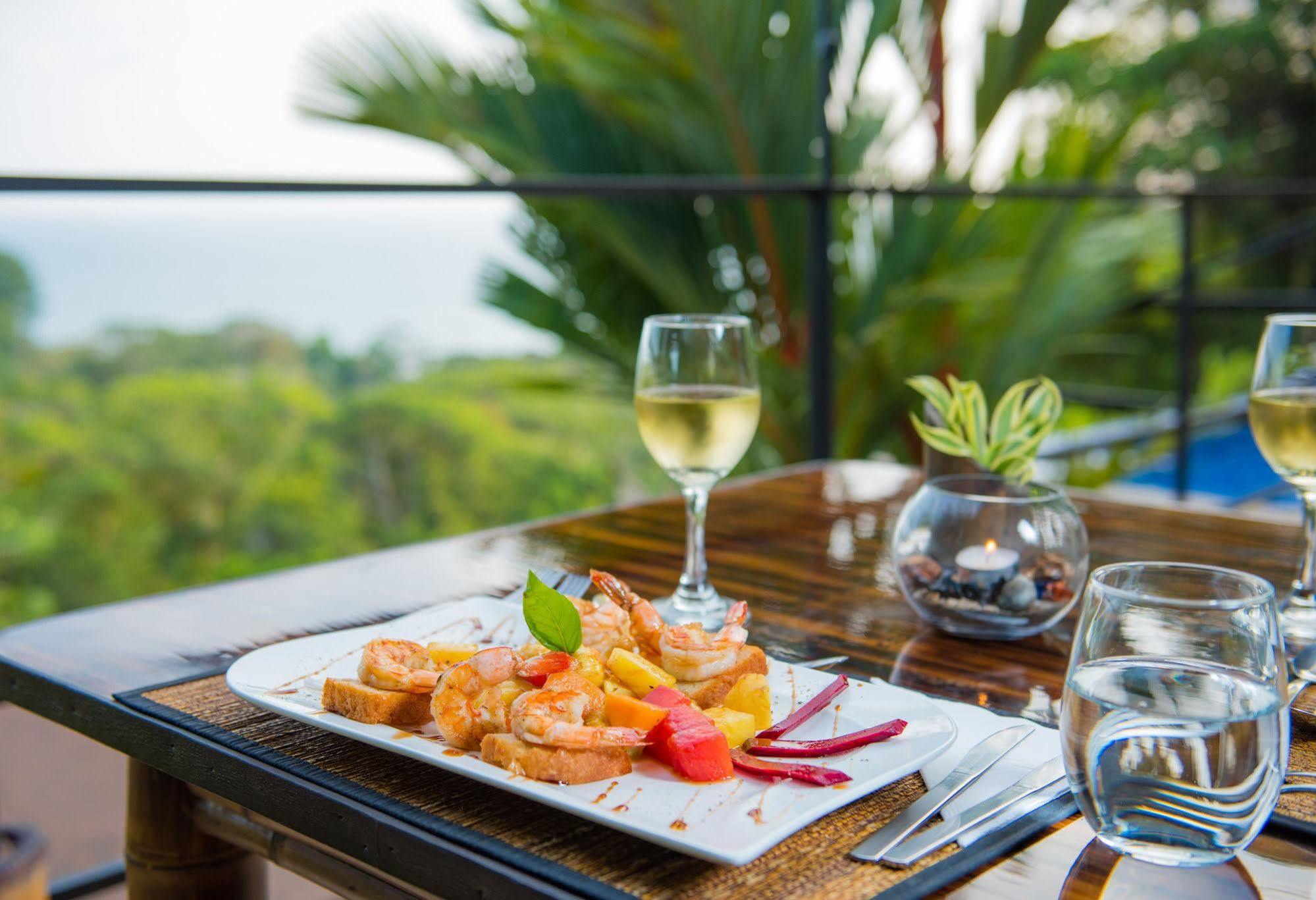 Tiki Villas Rainforest Lodge & Spa Uvita Εξωτερικό φωτογραφία